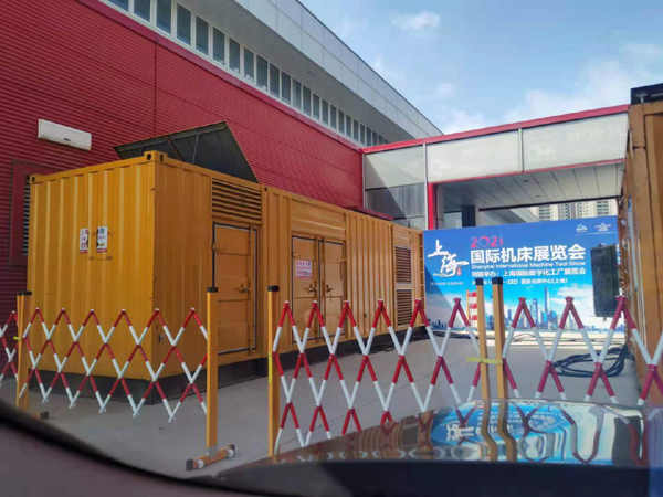 东城发电车出租-发电机无电压或电压太低怎么办？
