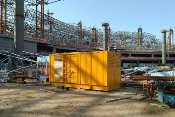 东城发电机出租如何判断空气滤清器是否需要更换？